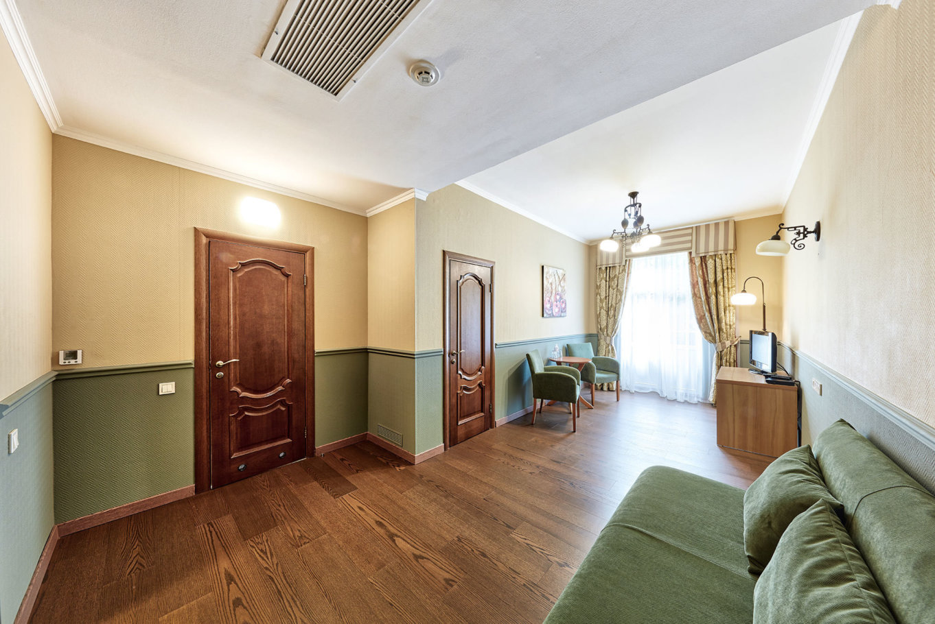 hotel Frapolli Odessa. Odessa hotels